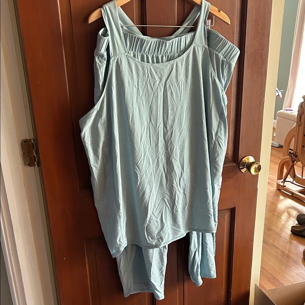 Duluth Trading Co Soft Blue Armachillo Cooling Pajama Set